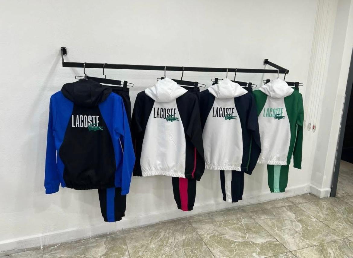 Survetement LACOSTE000